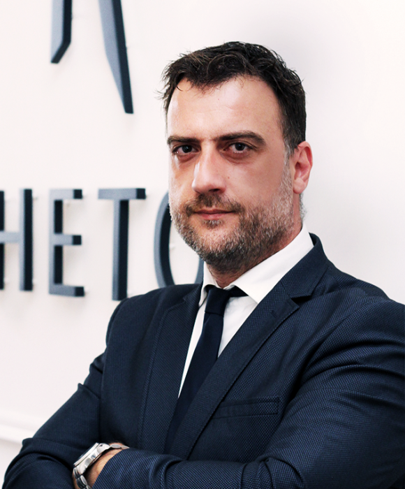 Μιχάλης Ρούσσος Μιχάλης Ρούσσος