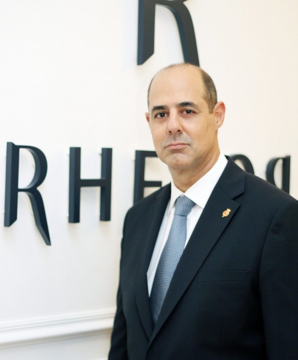 Σαμ Ναχμίας Σαμ Ναχμίας